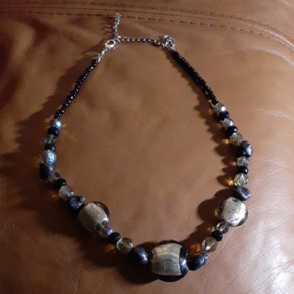 EsMor Beaded Necklace